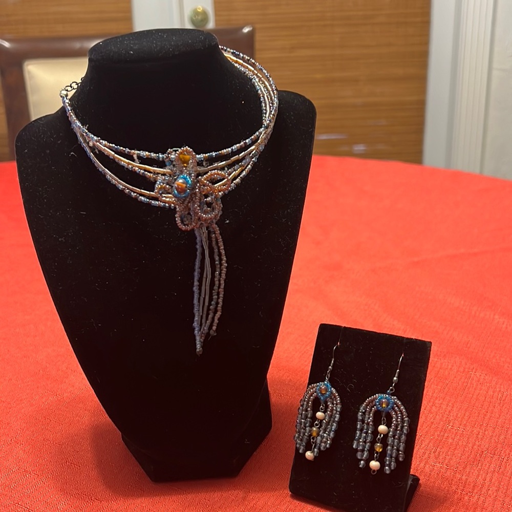 Beaded jewelry set